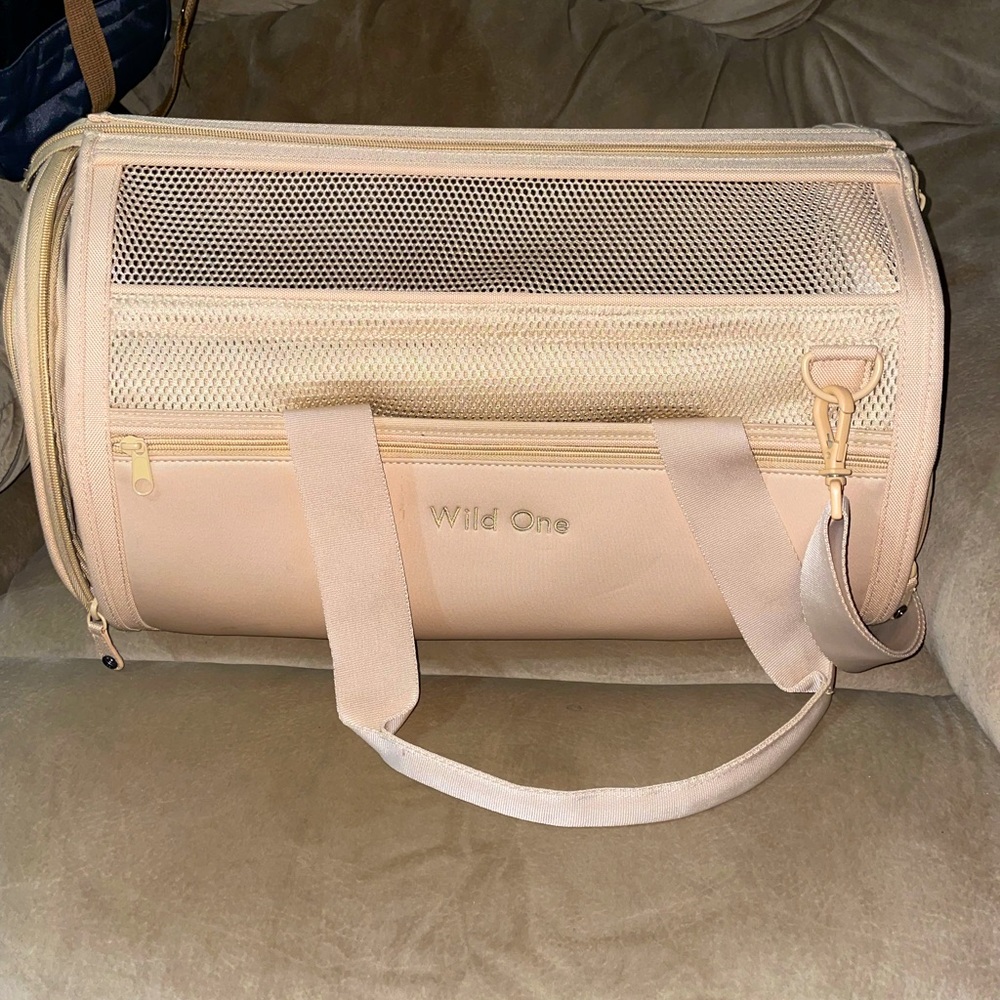 Wild One Stylish Pet Carrier